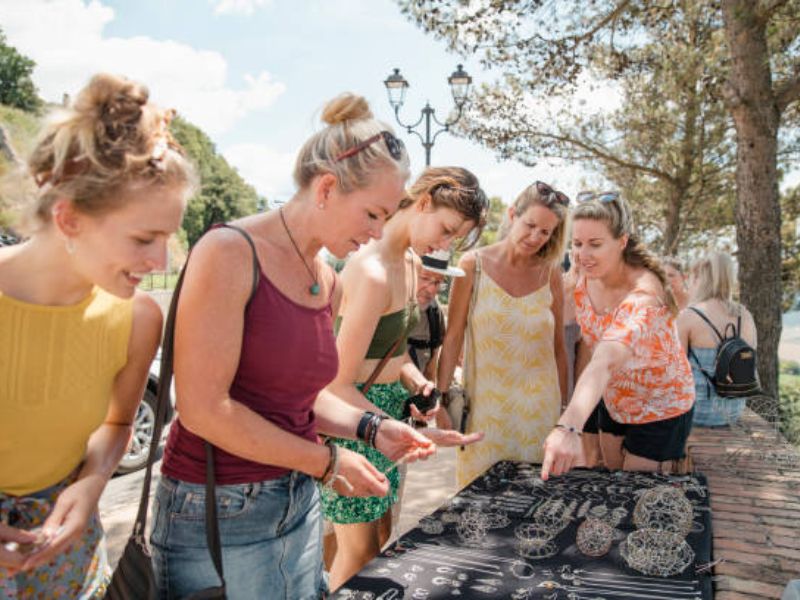 The Rise of the Handmade Jewellery Market: Trends, Growth & Why It’s Becoming a Global Favorite The Rise of the Handmade Jewellery Market: Trends, Growth & Why It’s Becoming a Global Favorite